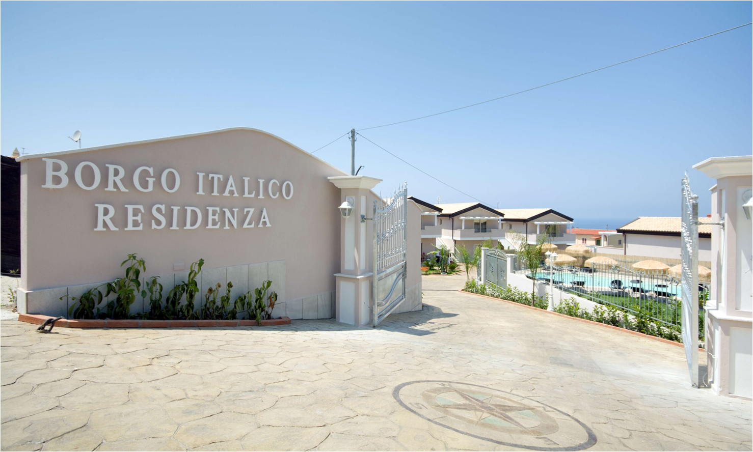 Residenza Borgo Italico*** 